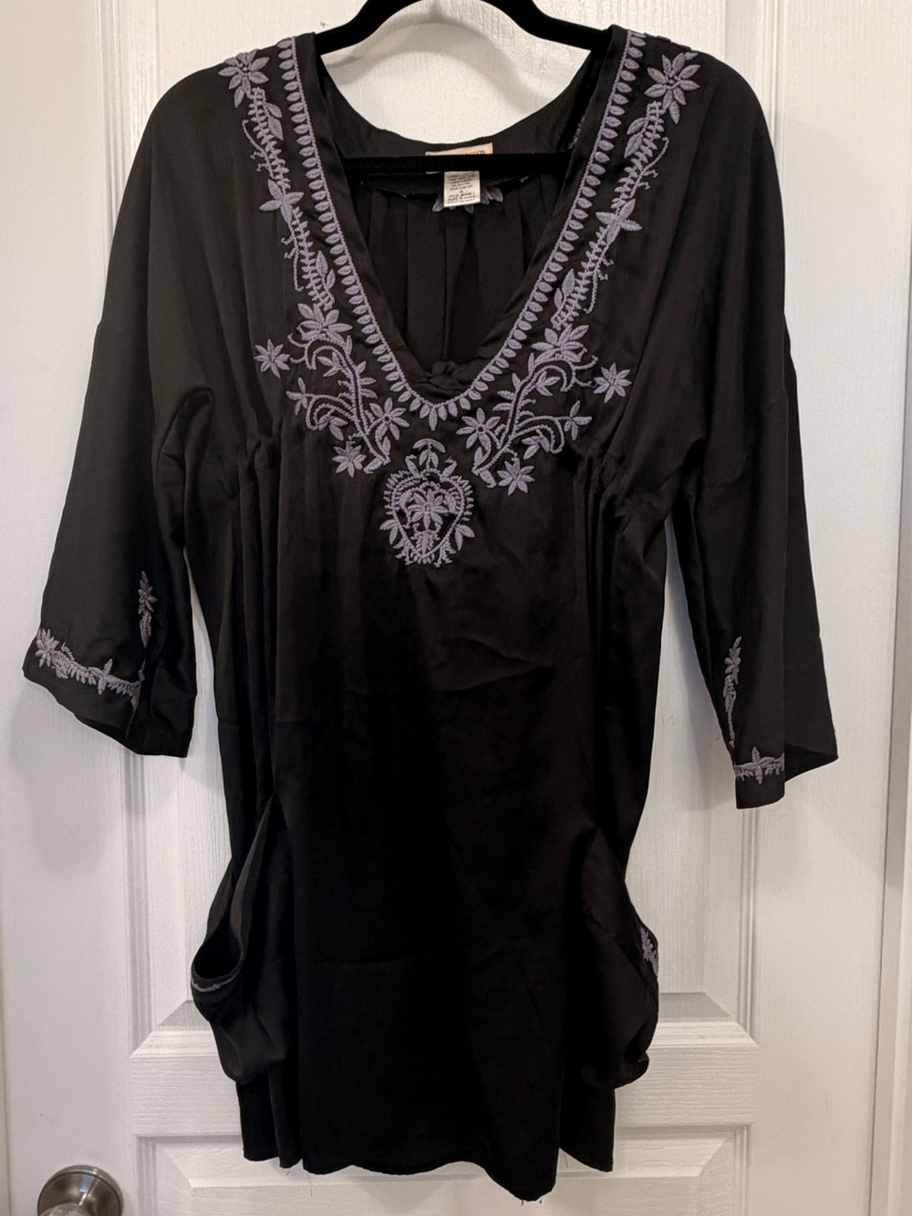 Moon Collection Black Embroidered Boho Tunic Top Size Small